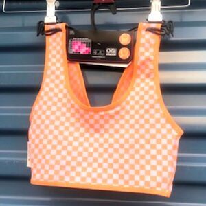 Twist Bralette Seamless Reversible . Size: Small {4-6} . No Boundaries